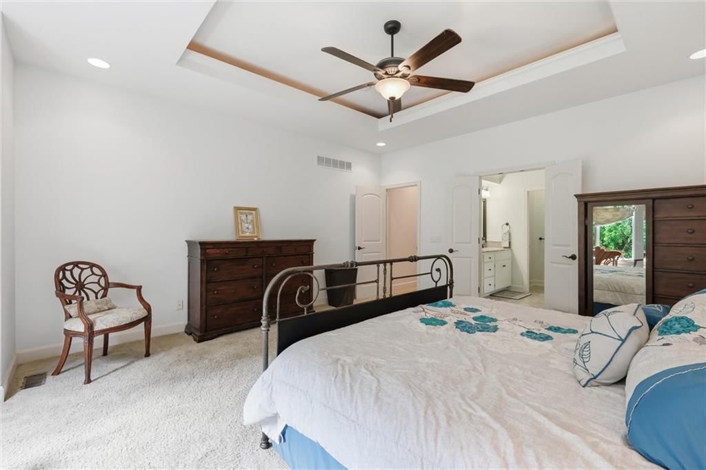 1140 Waverly Drive — photo 17