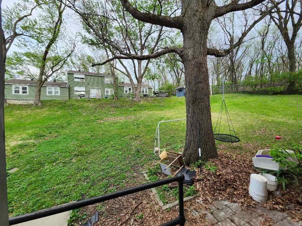 775 Manorcrest Drive — photo 30