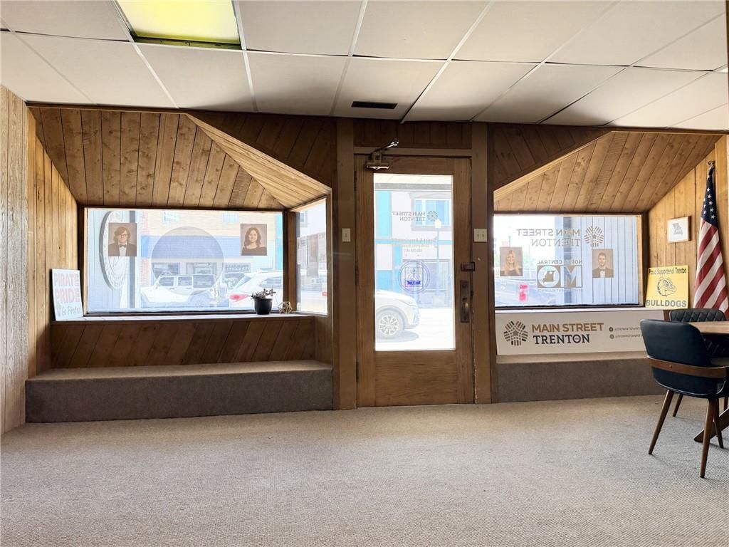 903 Main Street — photo 2