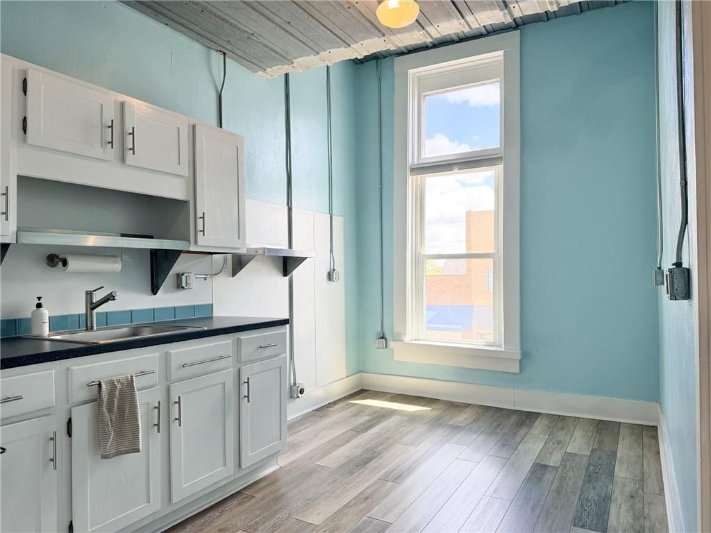 903 Main Street — photo 14