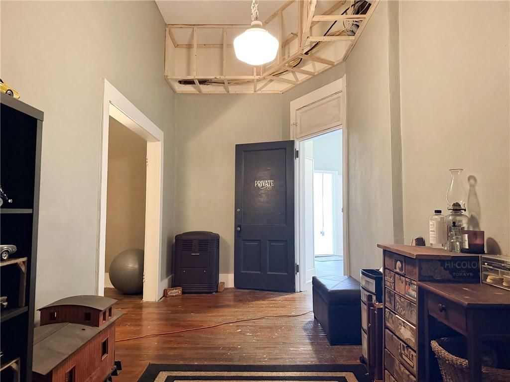 903 Main Street — photo 30