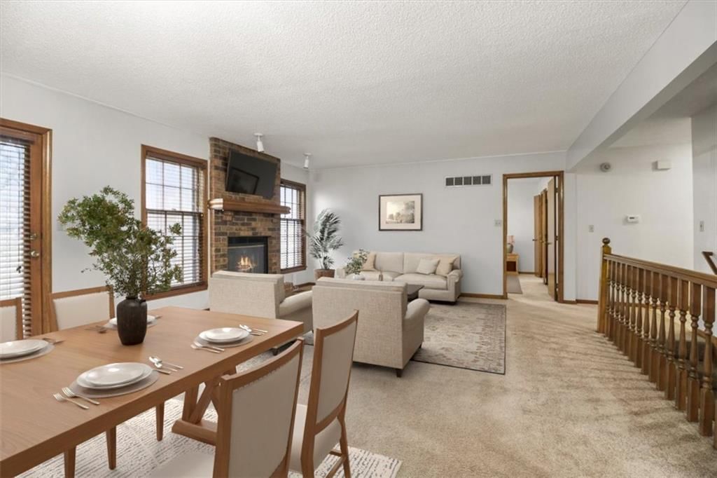 213 SE RIDGEVIEW Drive — photo 6