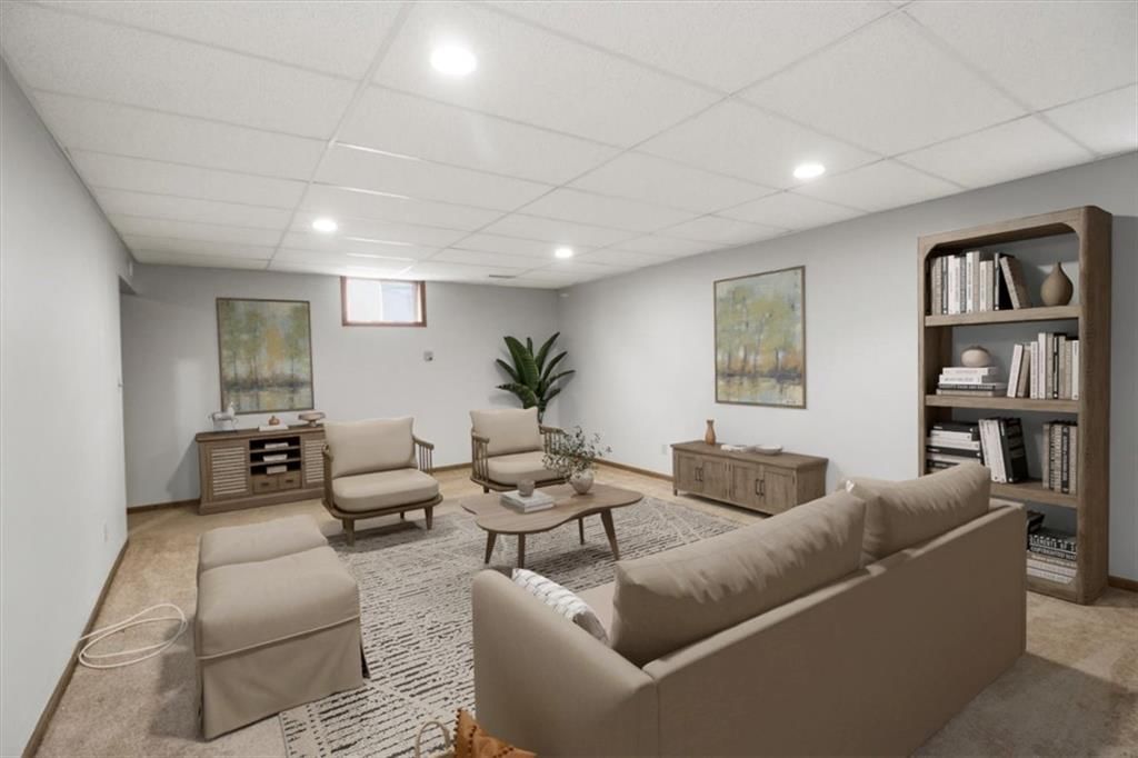 213 SE RIDGEVIEW Drive — photo 22