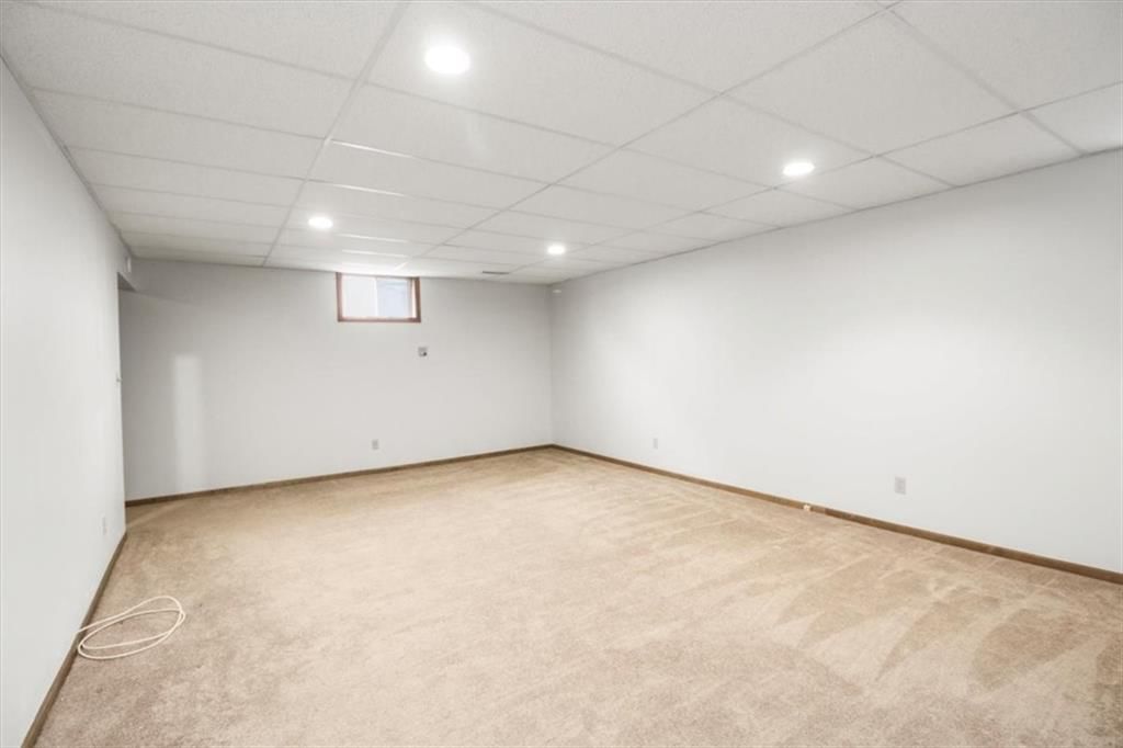 213 SE RIDGEVIEW Drive — photo 23