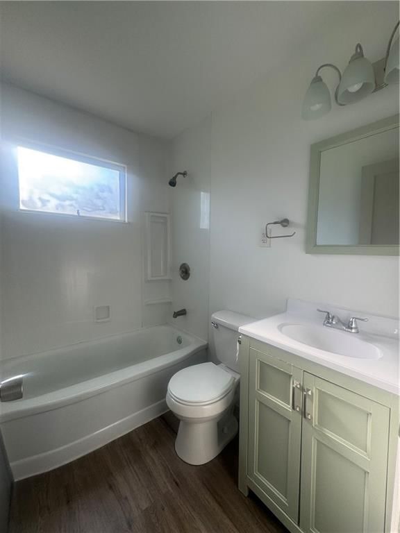 6304 Hunter Street — photo 14