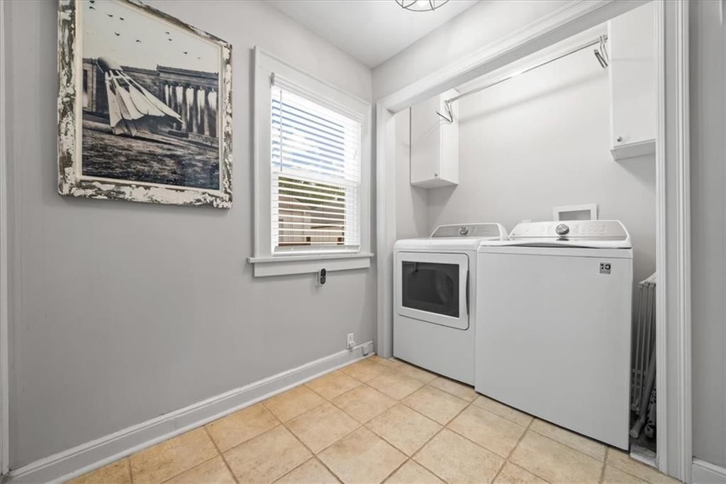 421 E Gregory Boulevard — photo 18