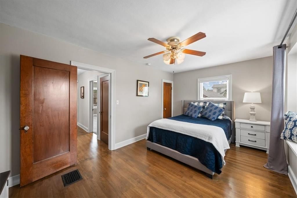 421 E Gregory Boulevard — photo 29