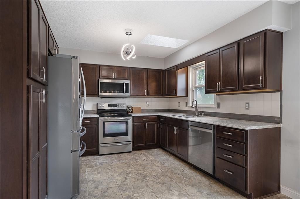 7305 Erika Court — photo 21
