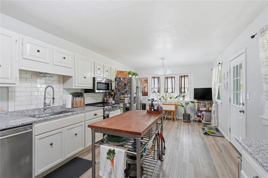 1922 Osage Street — photo 9
