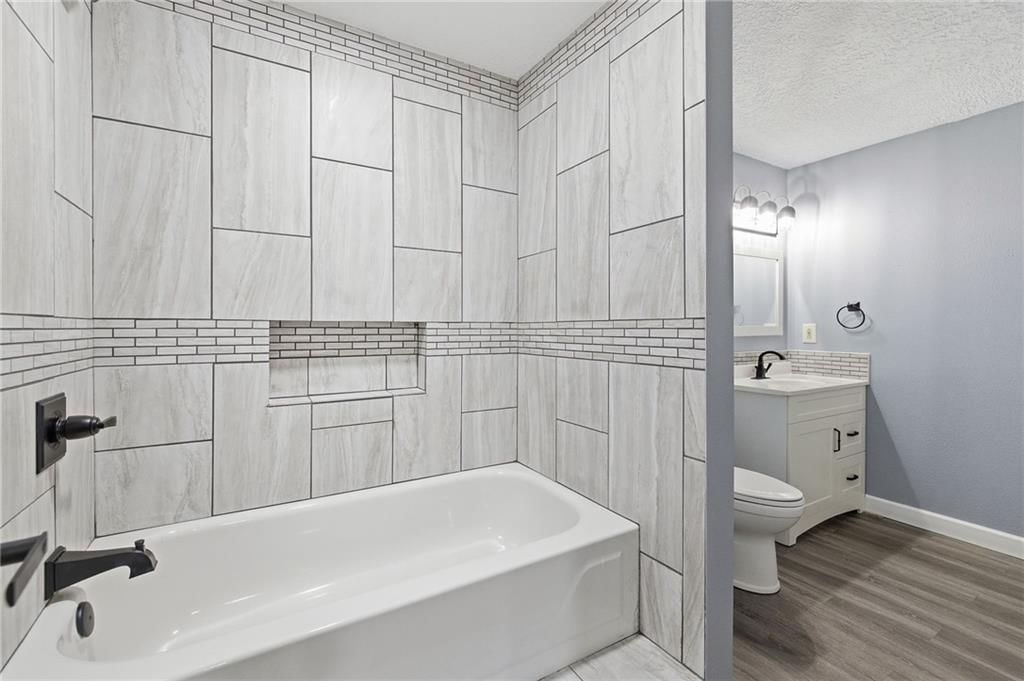 10604 E 240th Street — photo 31
