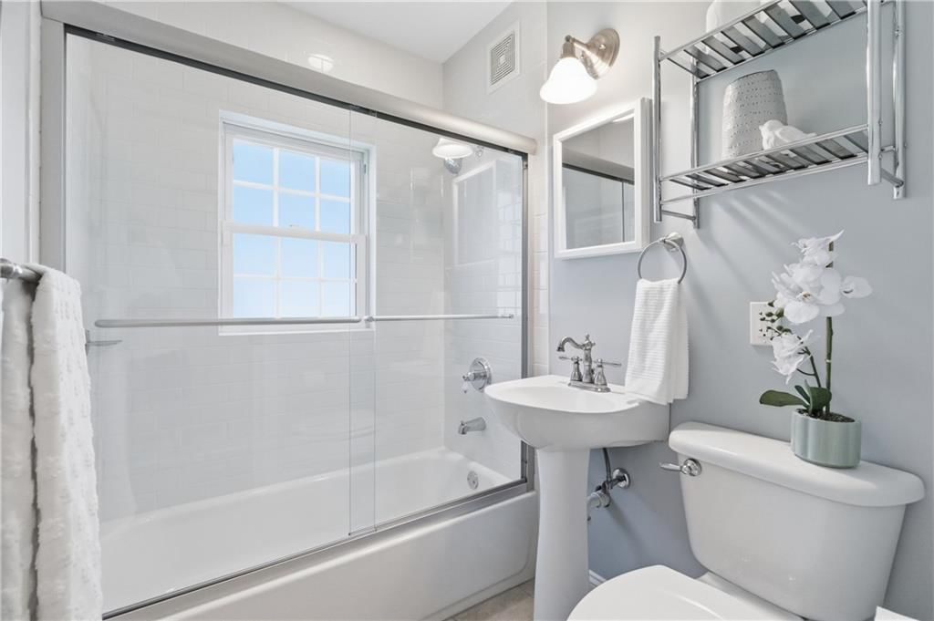 6008 Charlotte Street — photo 21