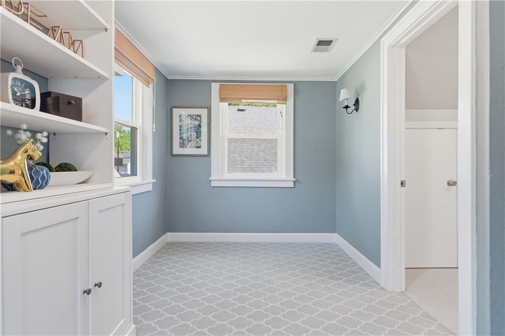6008 Charlotte Street — photo 24