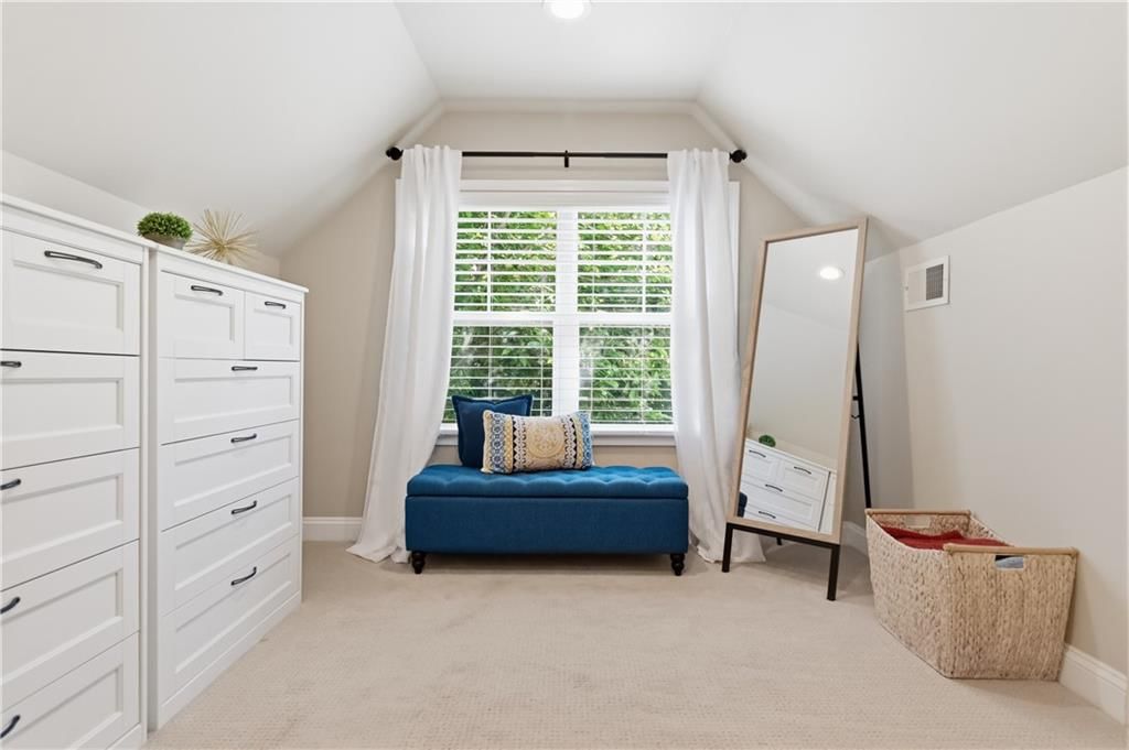 6008 Charlotte Street — photo 29