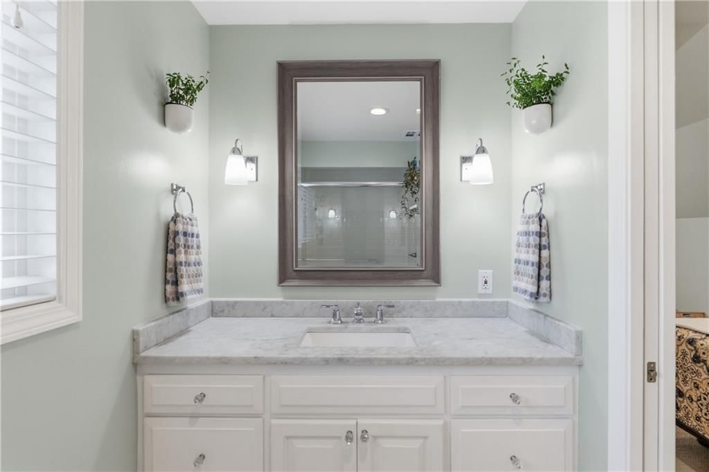 6008 Charlotte Street — photo 31