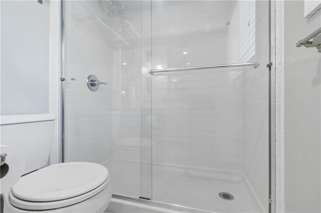 6008 Charlotte Street — photo 33