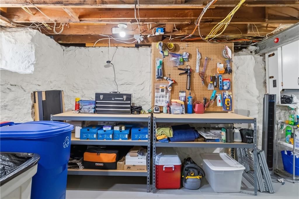 6008 Charlotte Street — photo 37