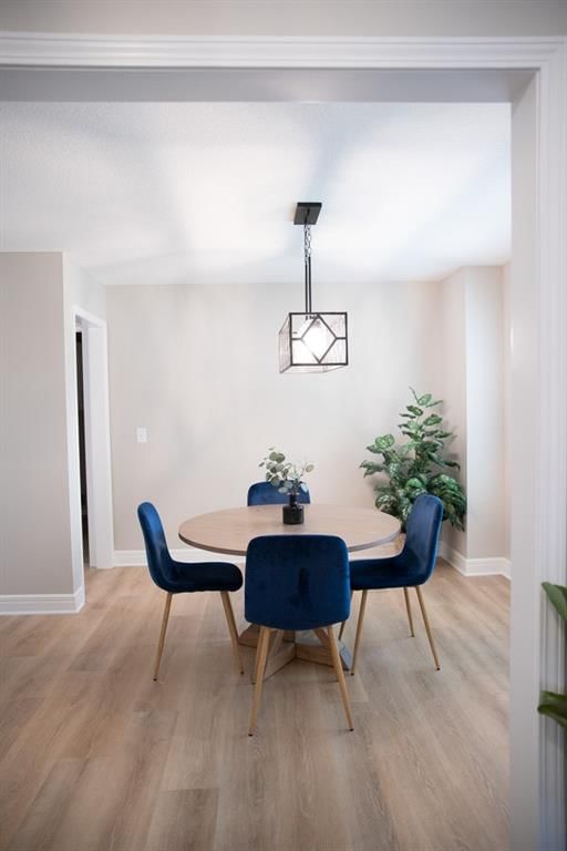1207 N Glenview Street — photo 7