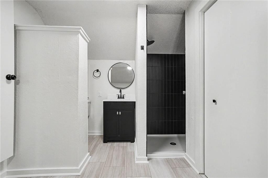1120 E 79th Street — photo 15