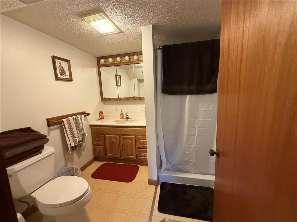 717 Iowa Street — photo 24