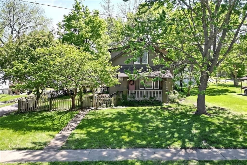 301 W Washington Street — photo 3