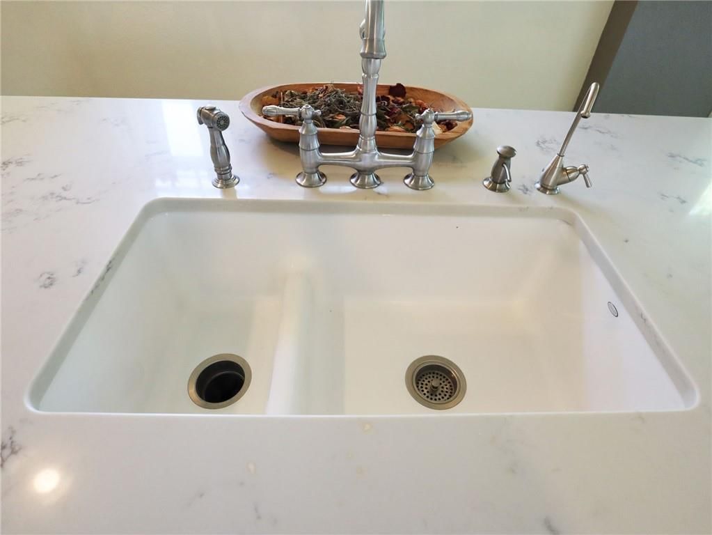 301 W Washington Street — photo 15