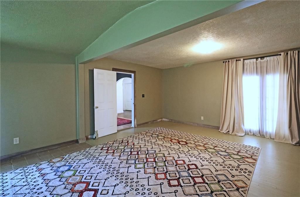 301 W Washington Street — photo 31