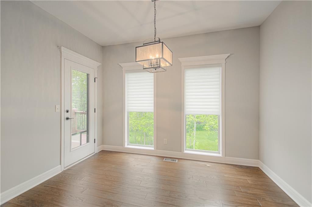 9326 N Ditzler Avenue — photo 12