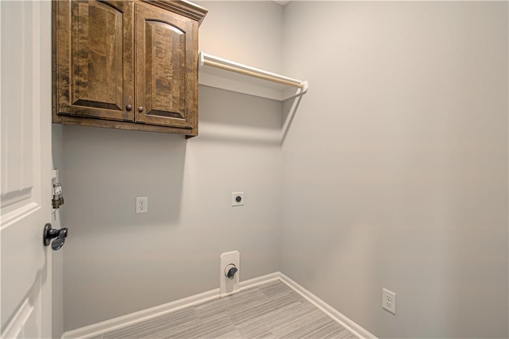 9326 N Ditzler Avenue — photo 14