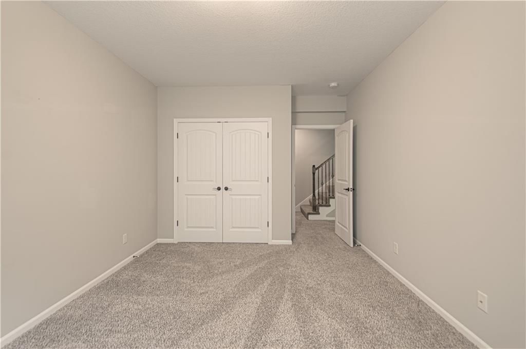 9326 N Ditzler Avenue — photo 28