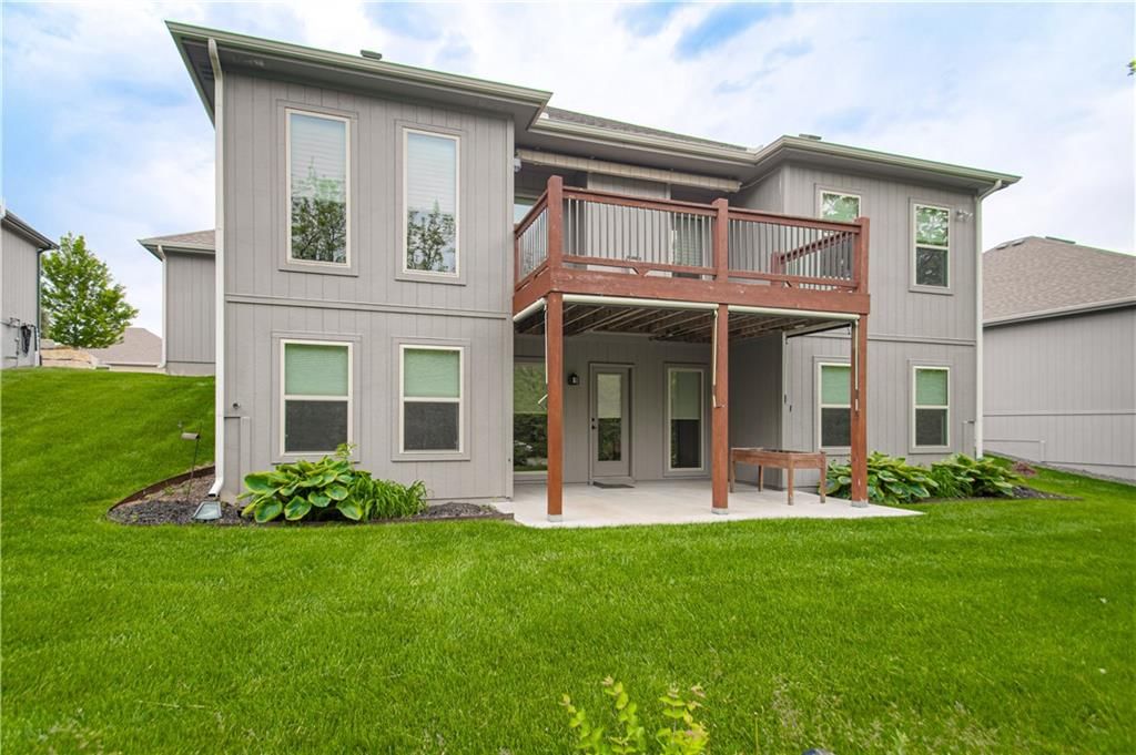 9326 N Ditzler Avenue — photo 36