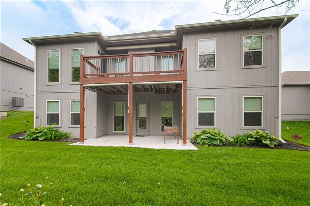 9326 N Ditzler Avenue — photo 37