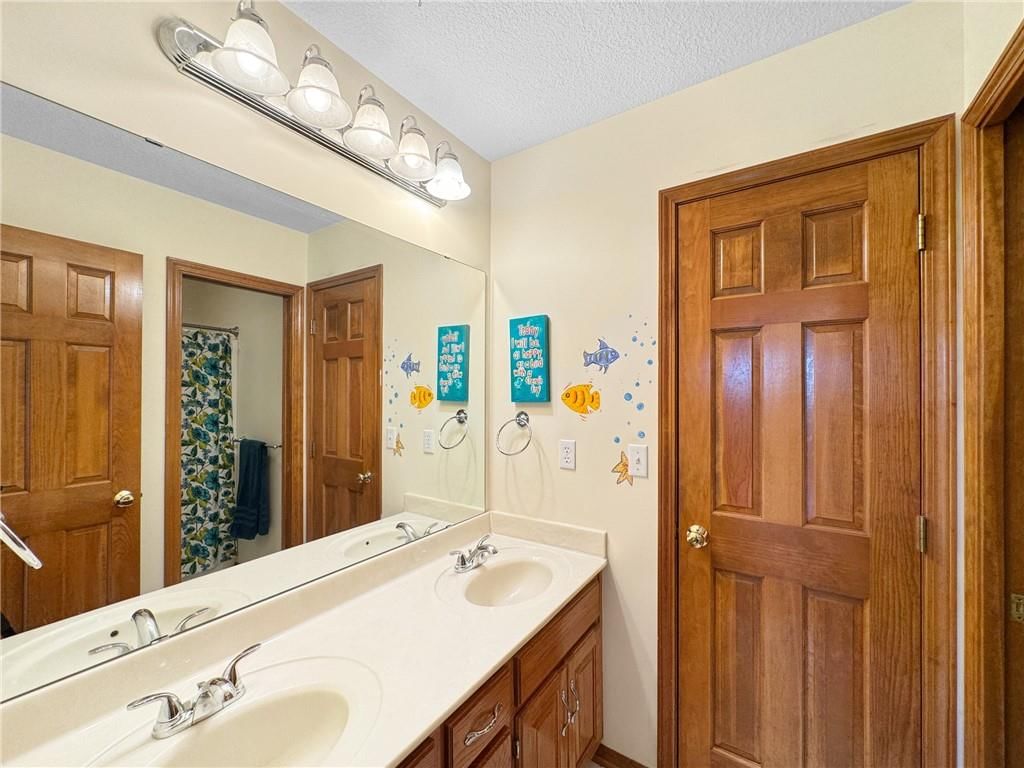 16305 NW 130th Street — photo 27