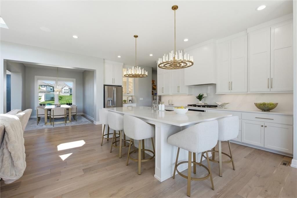 15845 Fontana Street — photo 11