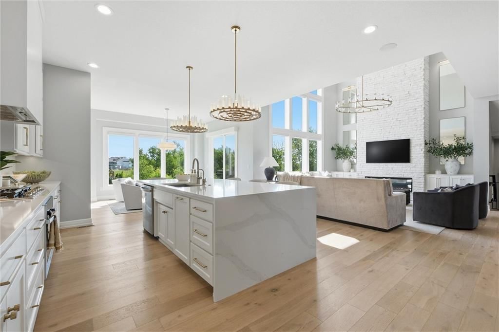 15845 Fontana Street — photo 13