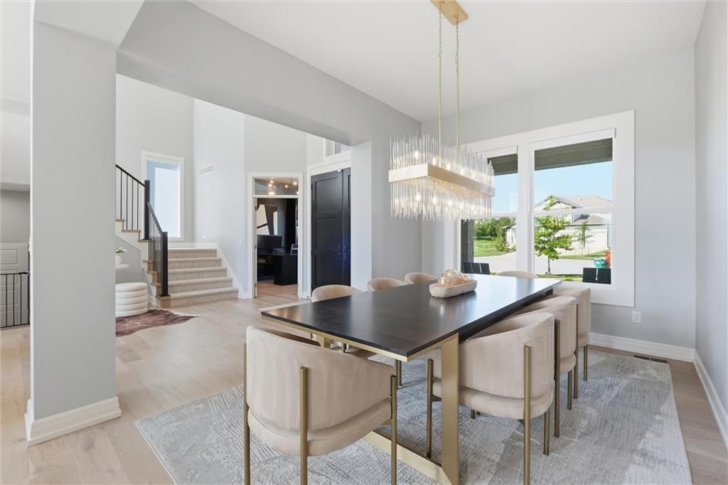 15845 Fontana Street — photo 16
