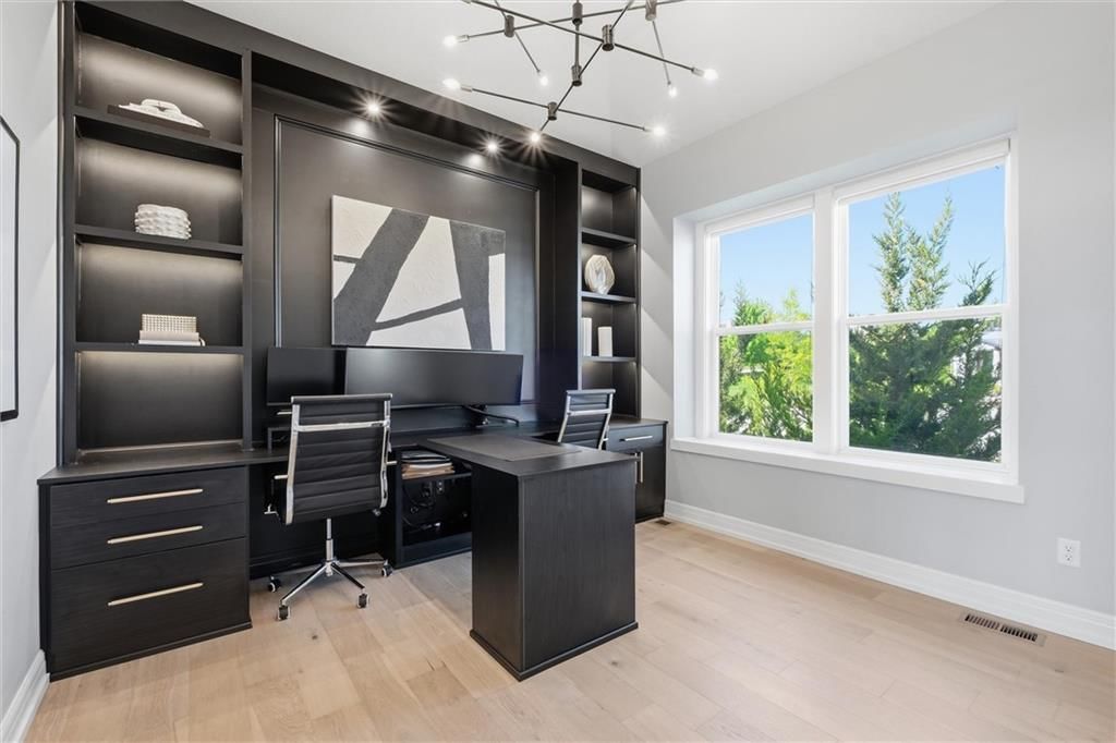 15845 Fontana Street — photo 18