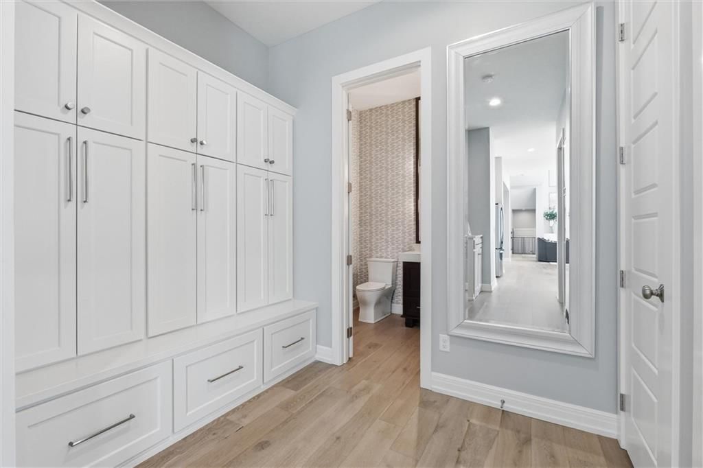 15845 Fontana Street — photo 22