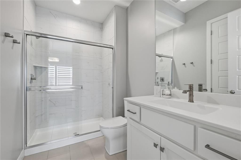 15845 Fontana Street — photo 27