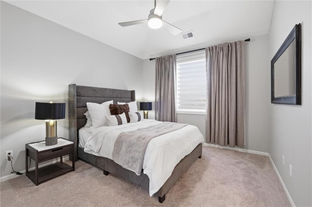 15845 Fontana Street — photo 28