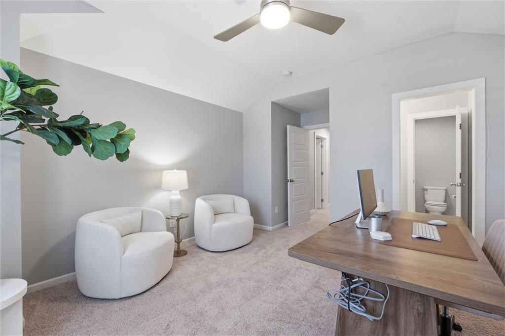 15845 Fontana Street — photo 31
