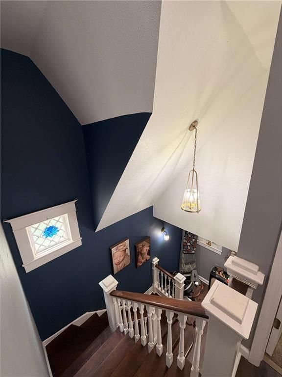 605 W Kansas Street — photo 19
