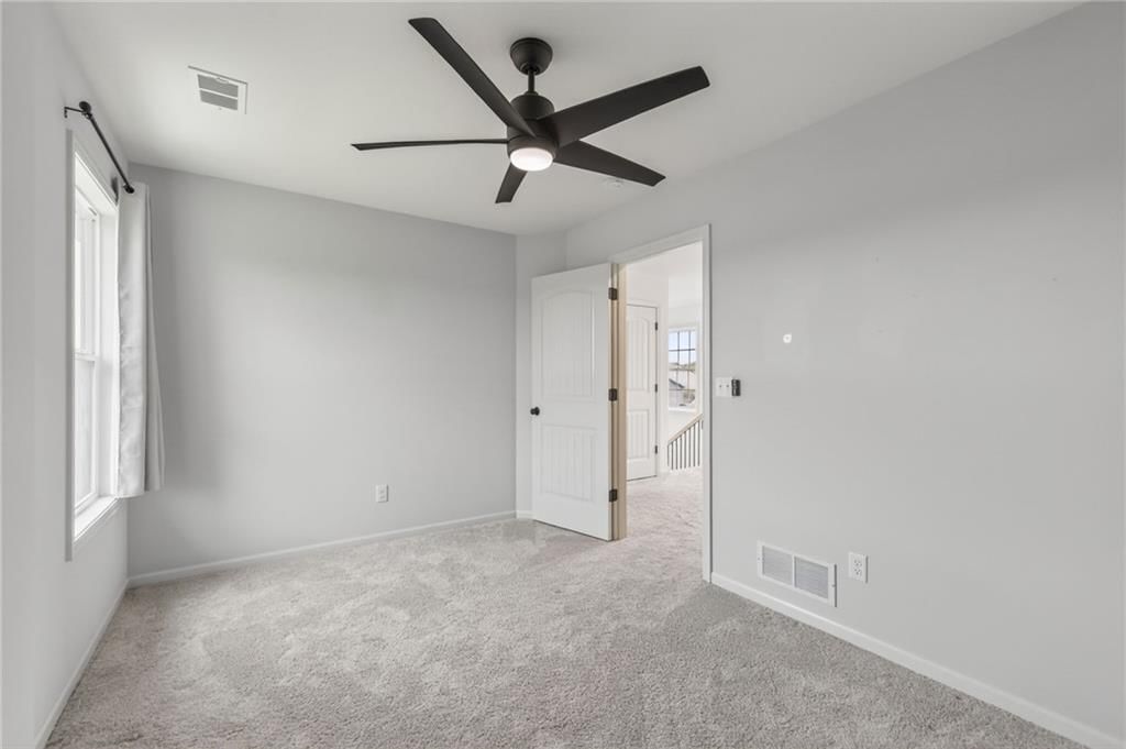 2301 S Eagle Court — photo 37