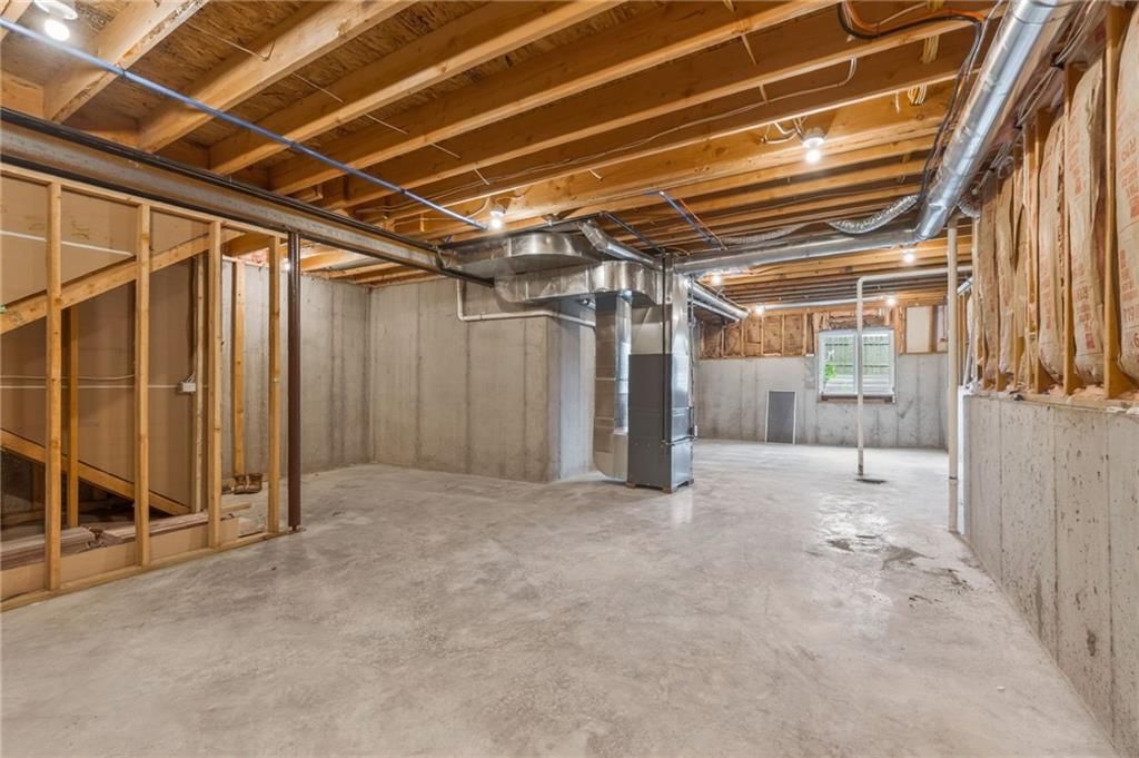 2301 S Eagle Court — photo 40