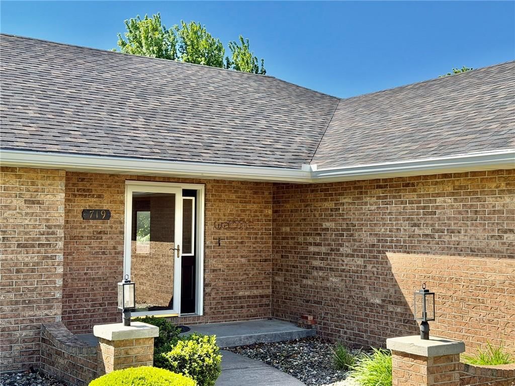719 S Alco Avenue — photo 39