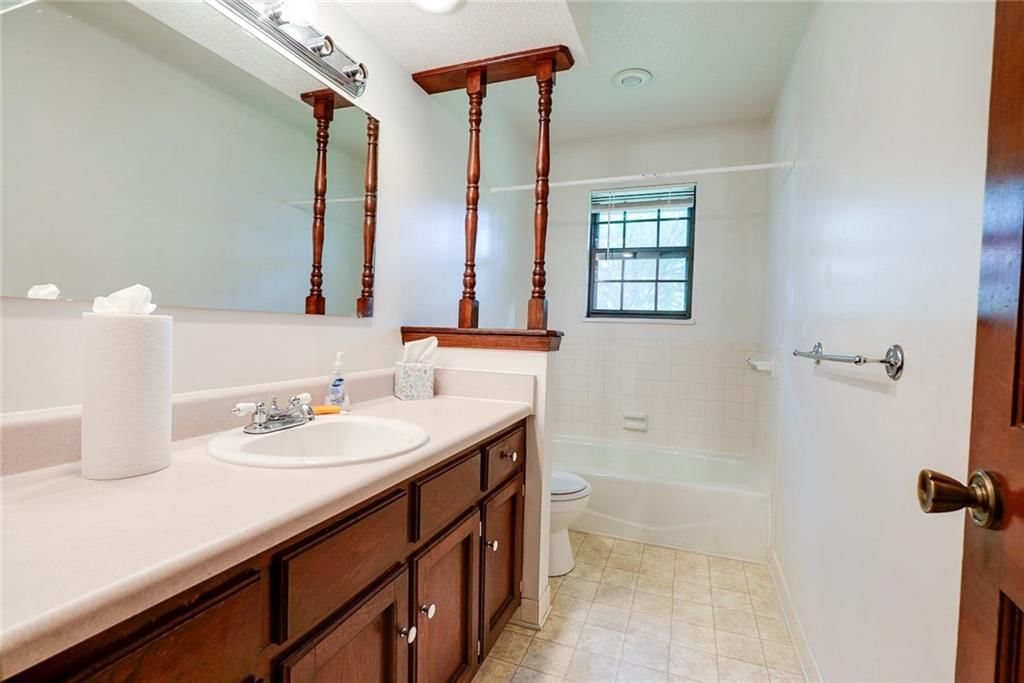 1104 SW MIC-O-SAY Drive — photo 17