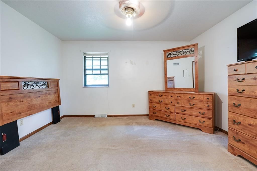 1104 SW MIC-O-SAY Drive — photo 24