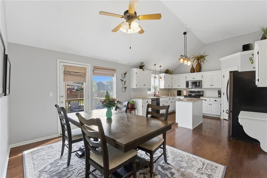 2301 SW Tracker Lane — photo 10