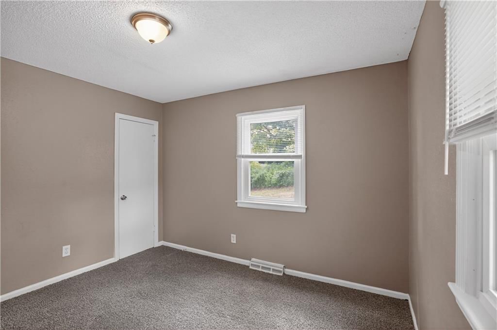 7801 E 48th Street — photo 13