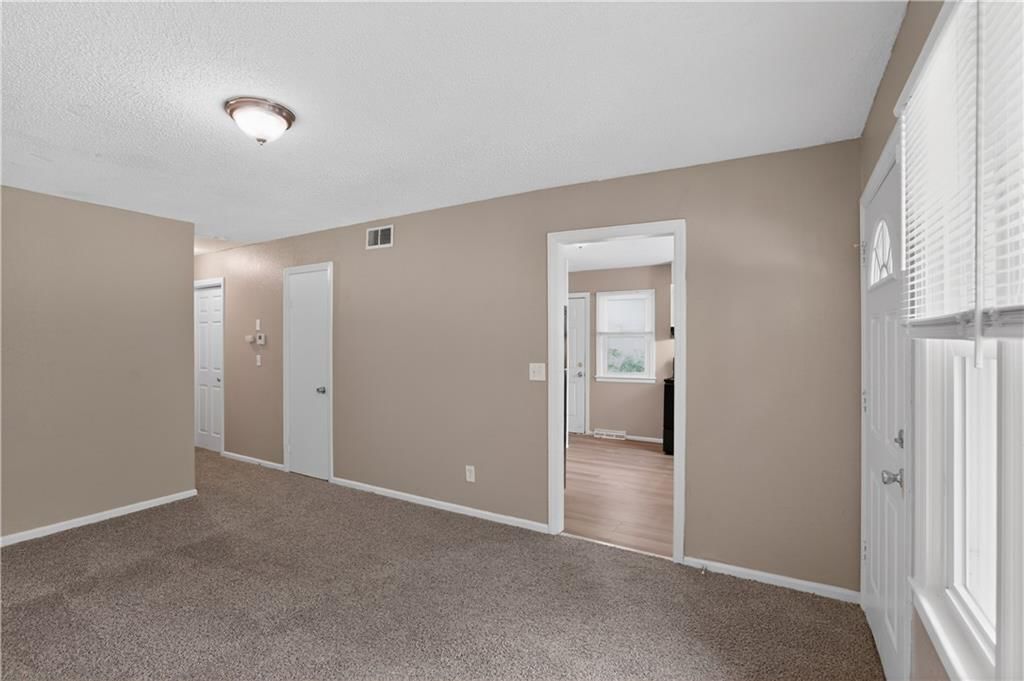 7801 E 48th Street — photo 27