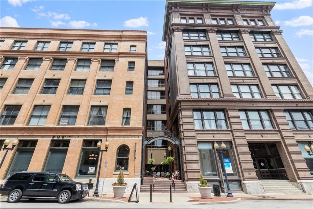 308 W 8th Street — photo 22